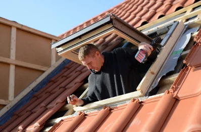 Pose de fenêtres de toit Velux à Grazay